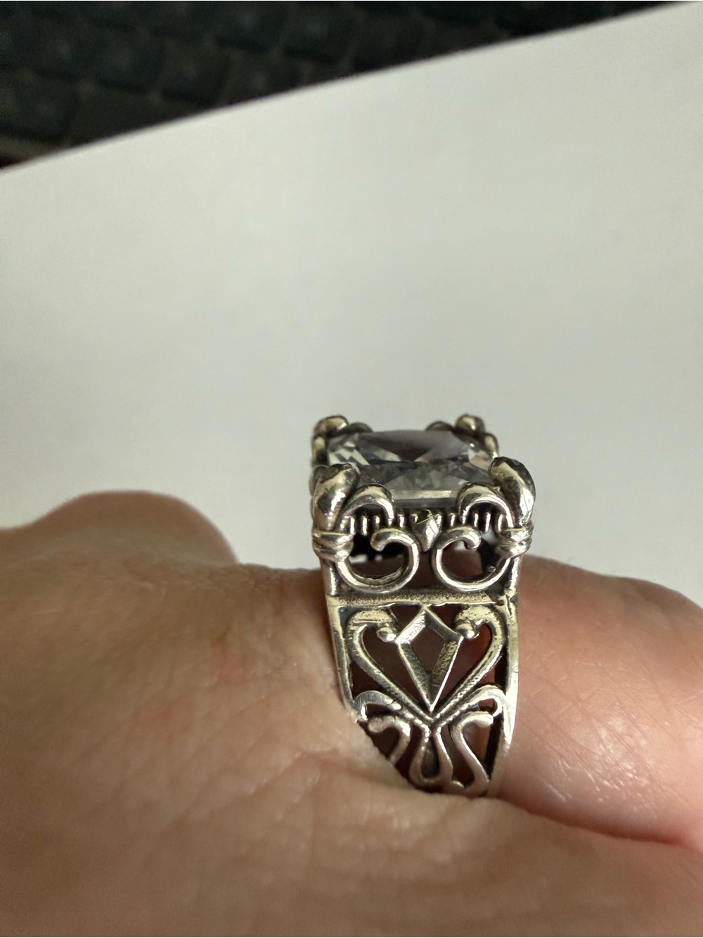 Sterling Silver Clear Stone Cocktail Ring - Elegant White Gem - Picture 2 of 5